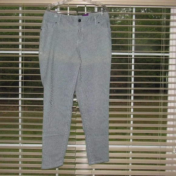 NWT LANE BRYANT Blue/White Stripe Skinny Jeans 16 - Picture 1 of 6
